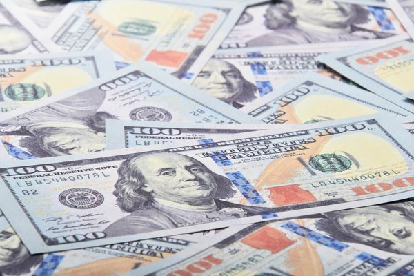 Comment un audit financier peut-il améliorer la gestion d'un portefeuille d'investissement immobilier?